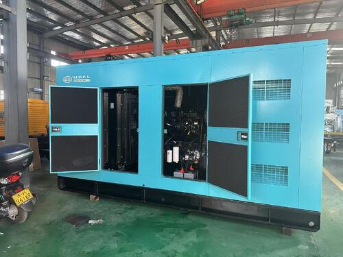 Mejora de la estabilidad de la energía industrial en Guyana Fábrica con 400KW Cummins Generador Diesel