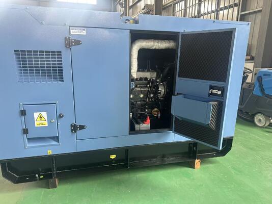 Generador diesel de 75kVA para energía comercial e industrial. Solución de energía de respaldo confiable.