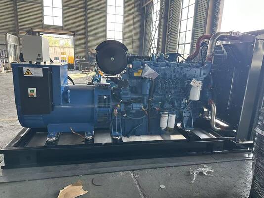 Un buen precio. 500KW/625KVA Yuchai Engine Open Type Diesel Generator Set Power Generator en línea