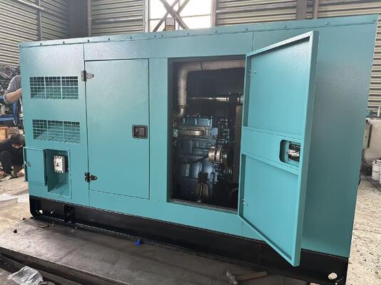 Generador diésel de 125 kVA/100 KW de bajo consumo para energía continua y de emergencia