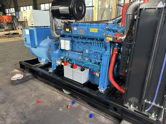 Generador diesel de 200KW para uso en fábricas y construcciones.
