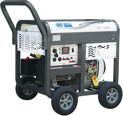 Un buen precio. Tipo pequeño generador diesel de Protable para cargar en línea